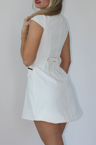 The Tailored Crepe Contrast Mini – Black / White